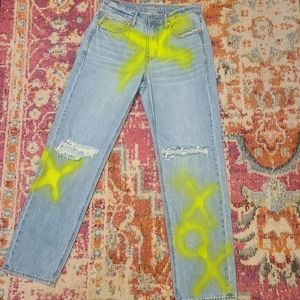⭐️Custom Neon Green💚 Grafitti American Eagle 90s Straight Leg Jeans✨️Size 8